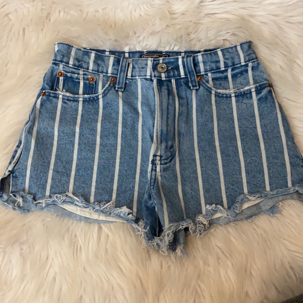 abercrombie shorts size 00/24